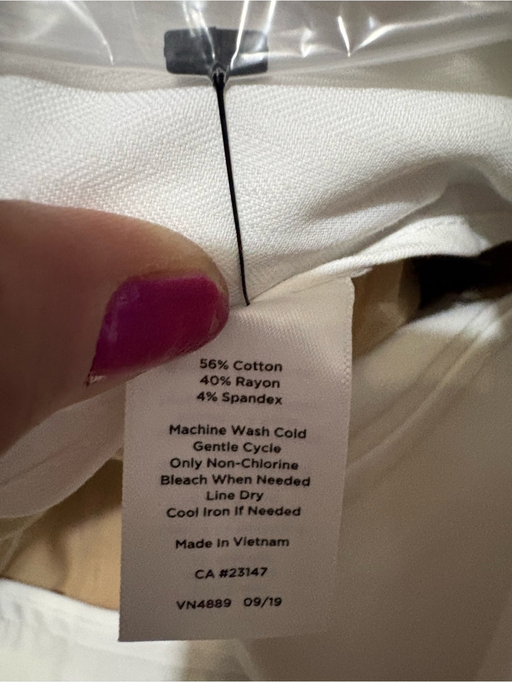 Talbots White Dress Pants with Button Cuffs #2390 - Picture 5 of 6